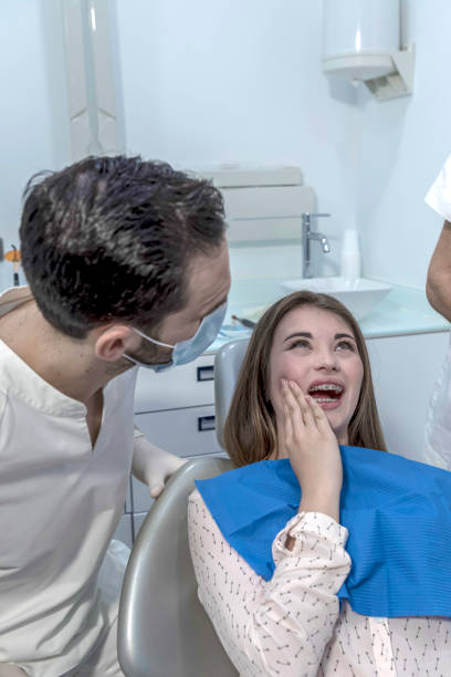 Best Dentist for Tooth Abscess  in Green Springs, OH